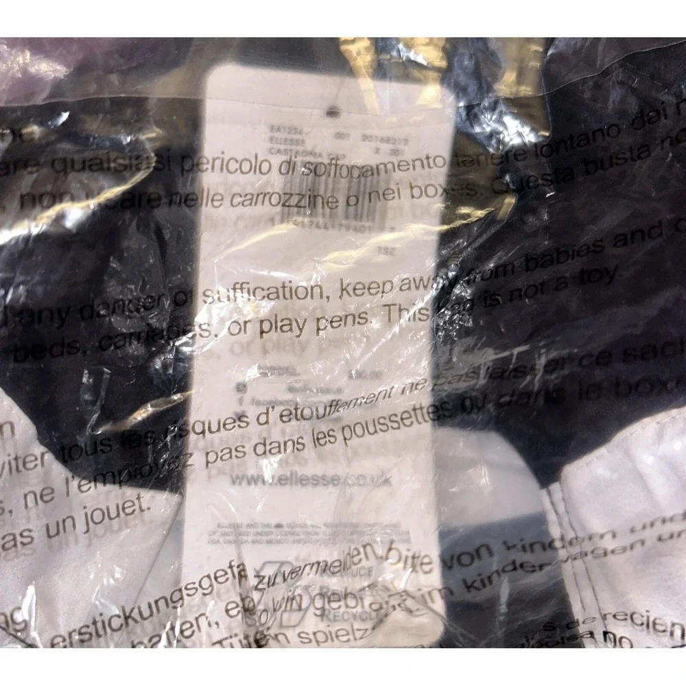 Ellesse black snaphat